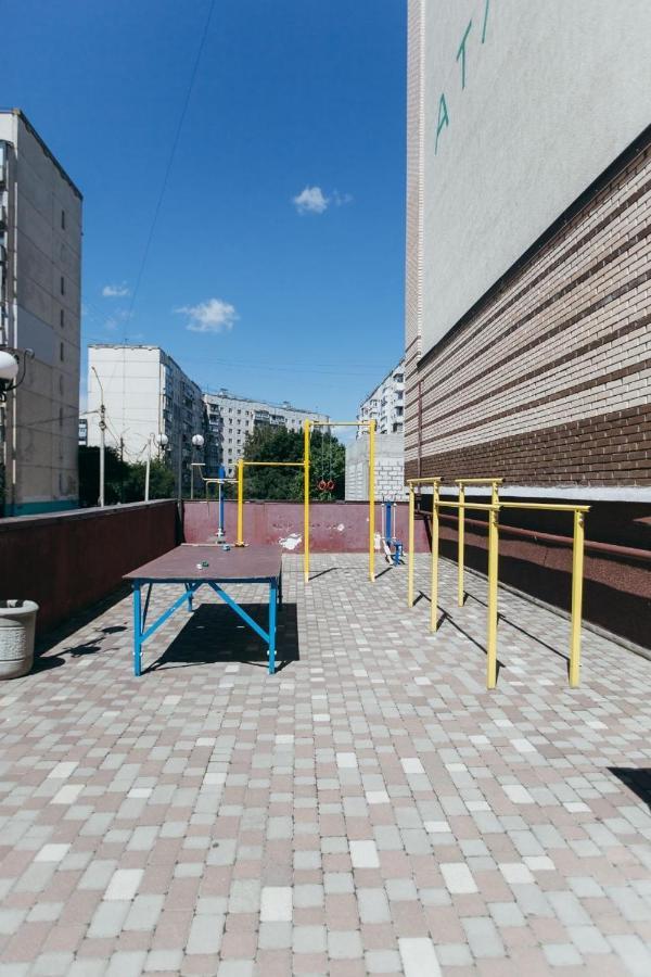 Atlant Luxury Big Family Apart On Golovna З Двома Окремими Спальнями Навпроти Тц Депот Безконтактне Заселення Csernyivci Kültér fotó